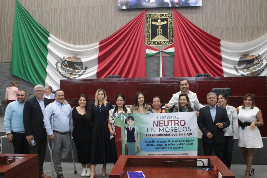 Uniforme Neutro en Morelos