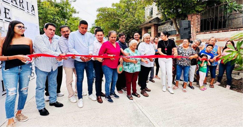 Entregó Tres Obras en Tehuixtla Alan Martínez