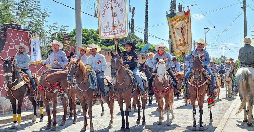 Cabalgata por San Martín de Porres