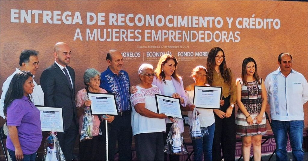 Recibieron 300 Mujeres Emprendedoras Apoyo Económico