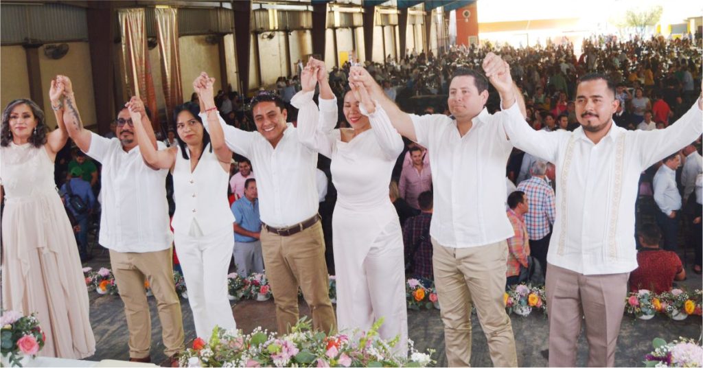 Marco Antonio Cuate Romero Tomó Protesta como Presidente Municipal de Axochiapan