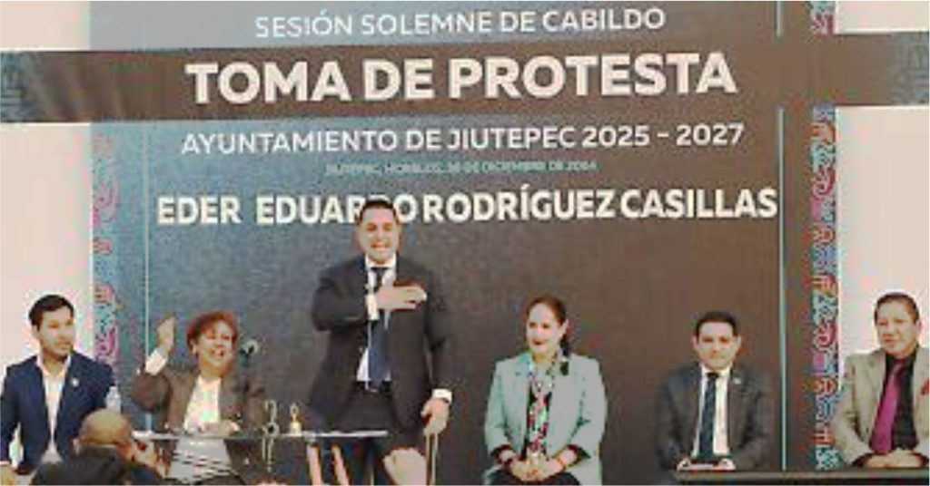 Eder Eduardo Rodríguez Casillas, al tomar protesta como alcalde de Jiutepec