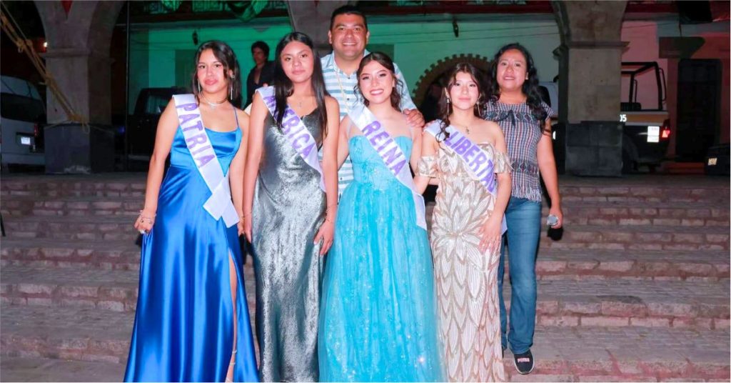 Zacualpan Presentó a la Reina de las Fiestas Patrias 2025