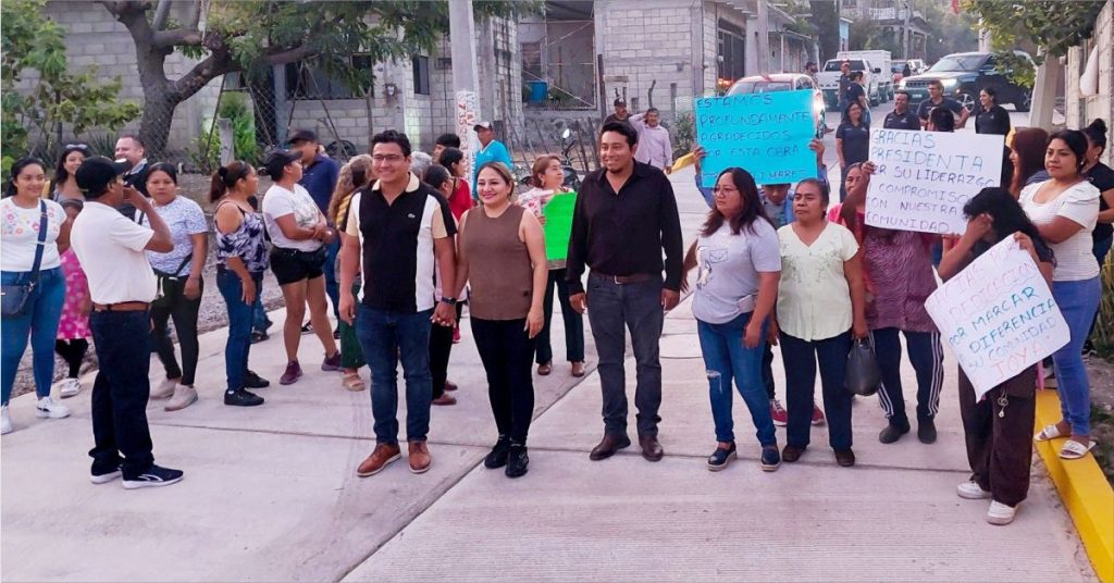 Entregó Nayeli Mares Obra en Apatlaco