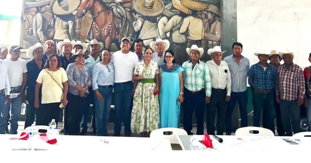 Acercan Servicios Agrarios a Productores