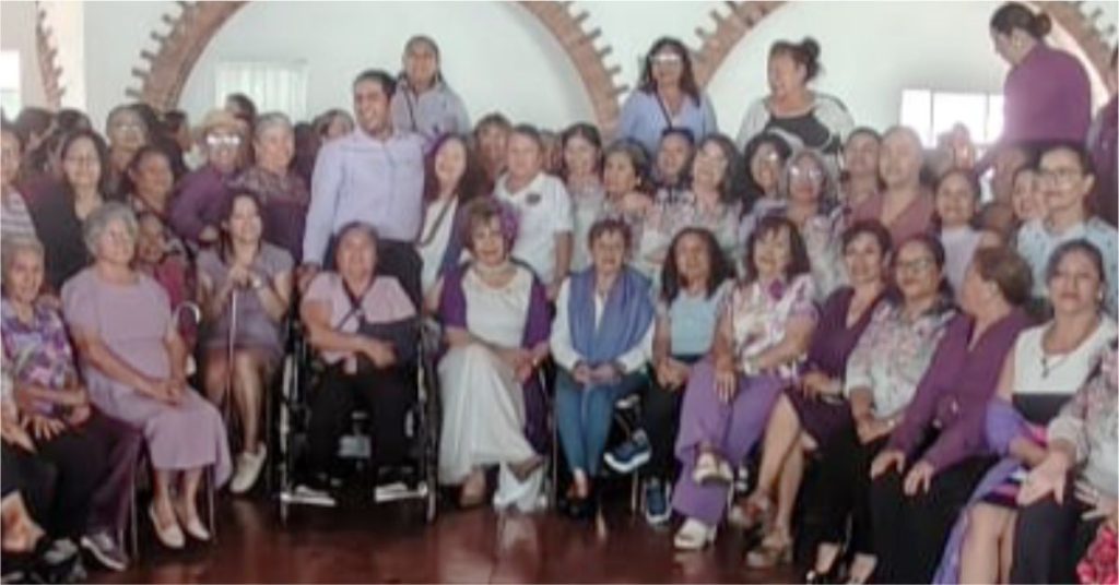 Reunió Pedro Pacheco a Lideresas