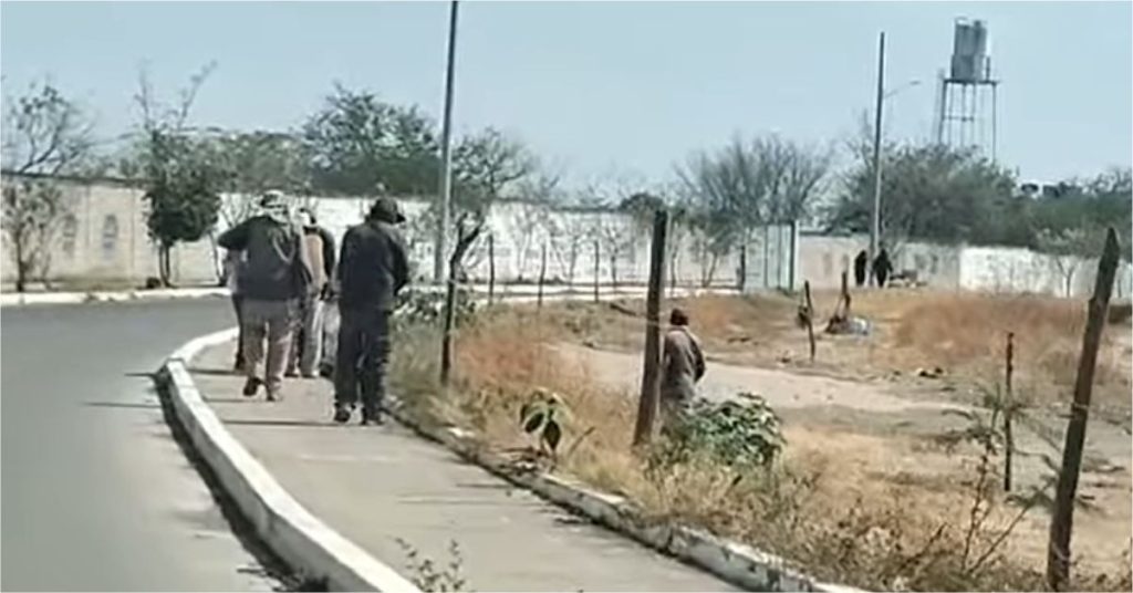 Invasión en Avenida Ferrocarril