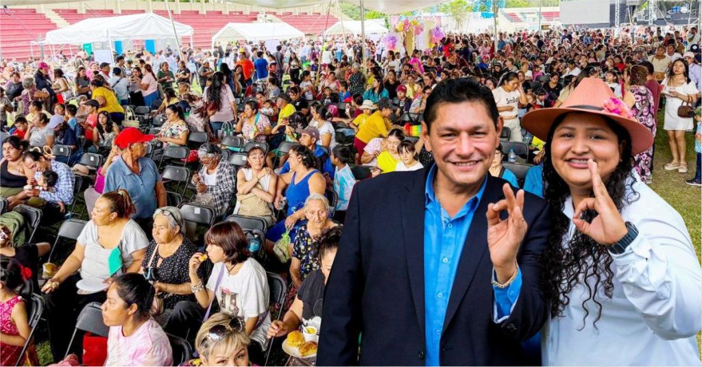 Miles de Mamás Celebraron en Cuautla