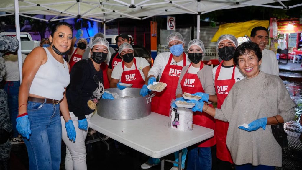 Entregó DIF Cuautla Cenas Calientes a Familias de Pacientes